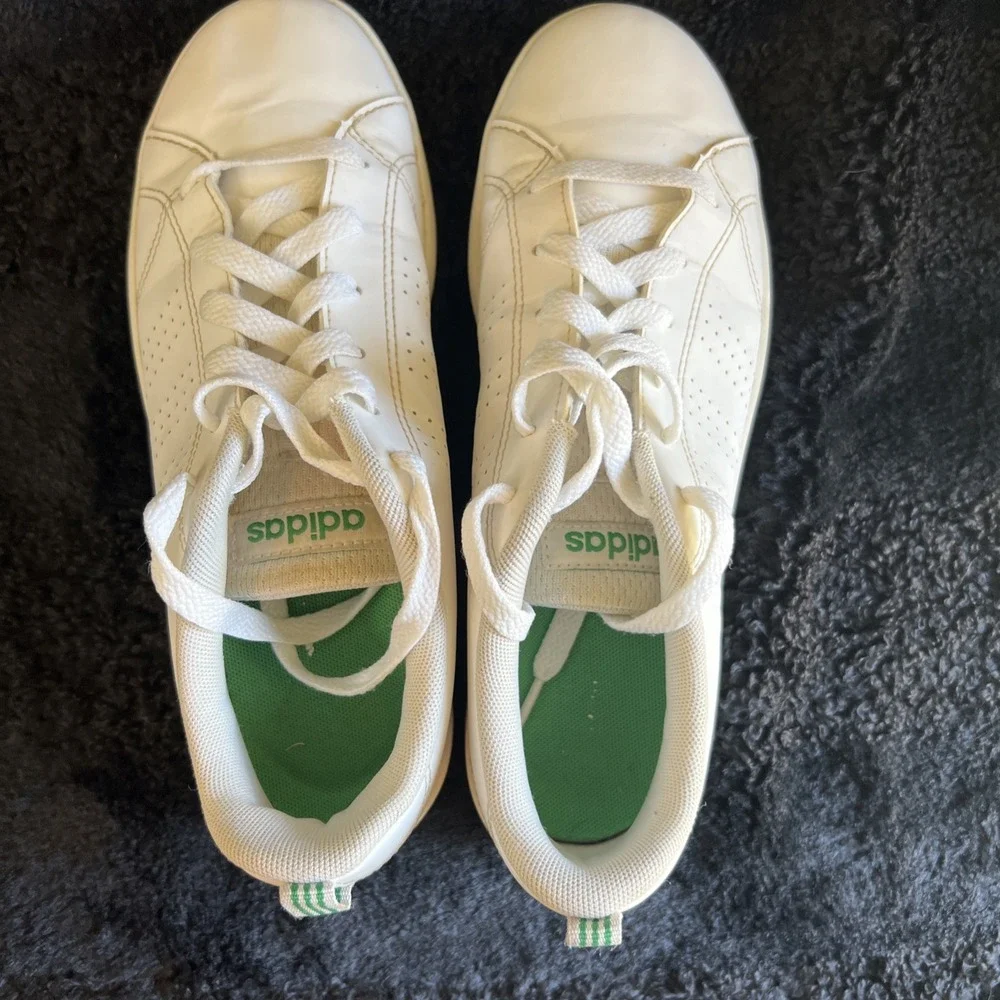 adidas Womens Advantage Base Tennis Shoes White Green Sneakers Sz 4.5‎